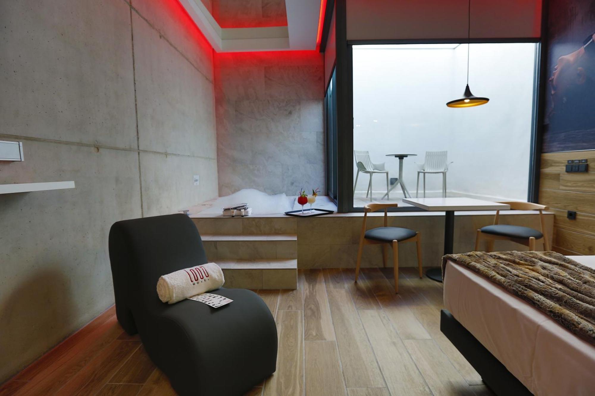 Hotel Loob Valencia Mislata Dış mekan fotoğraf